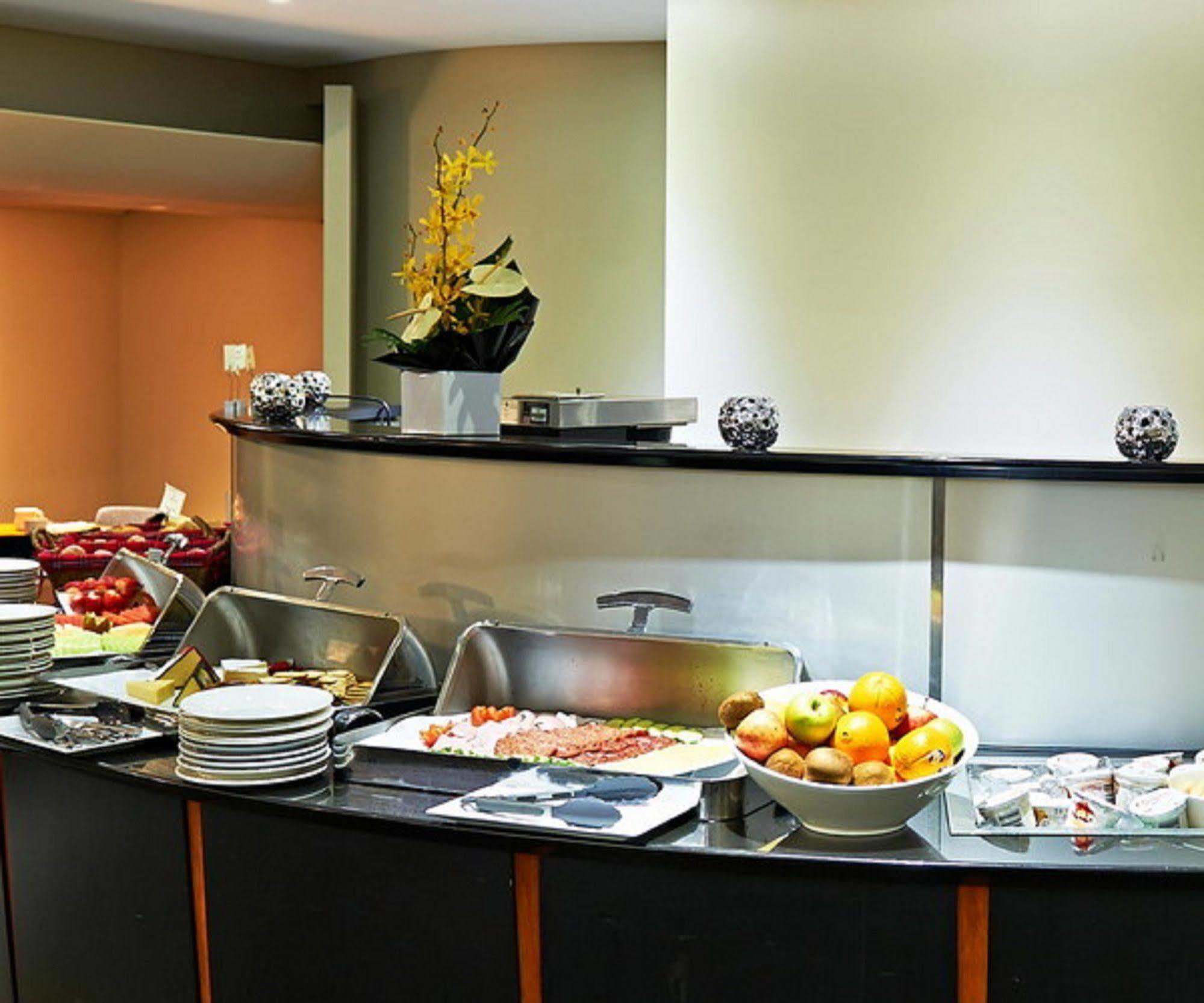 Hotel International 4*