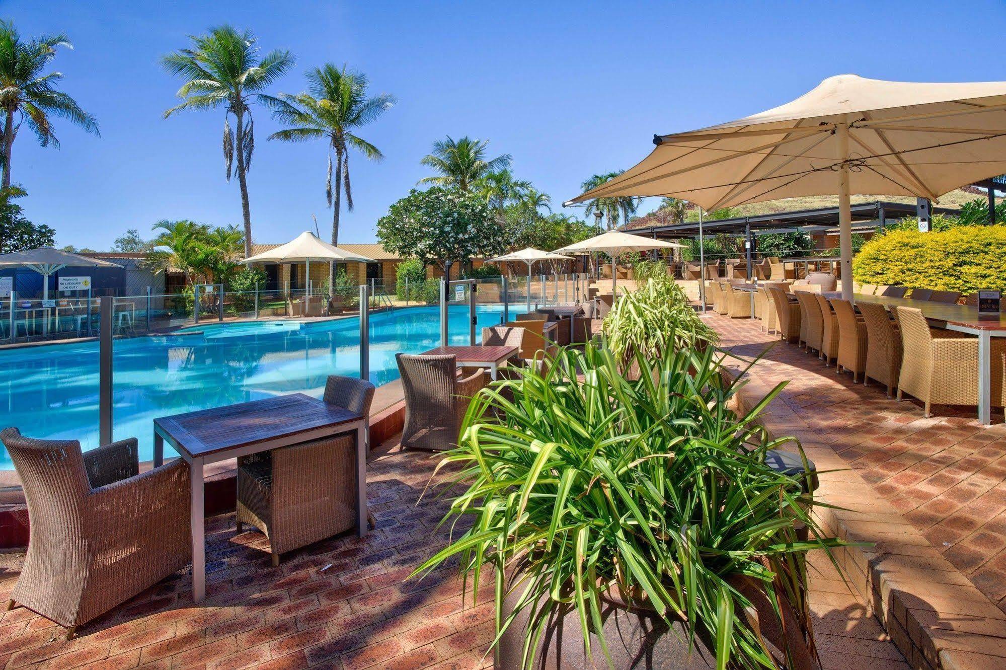 International Hotel 4*